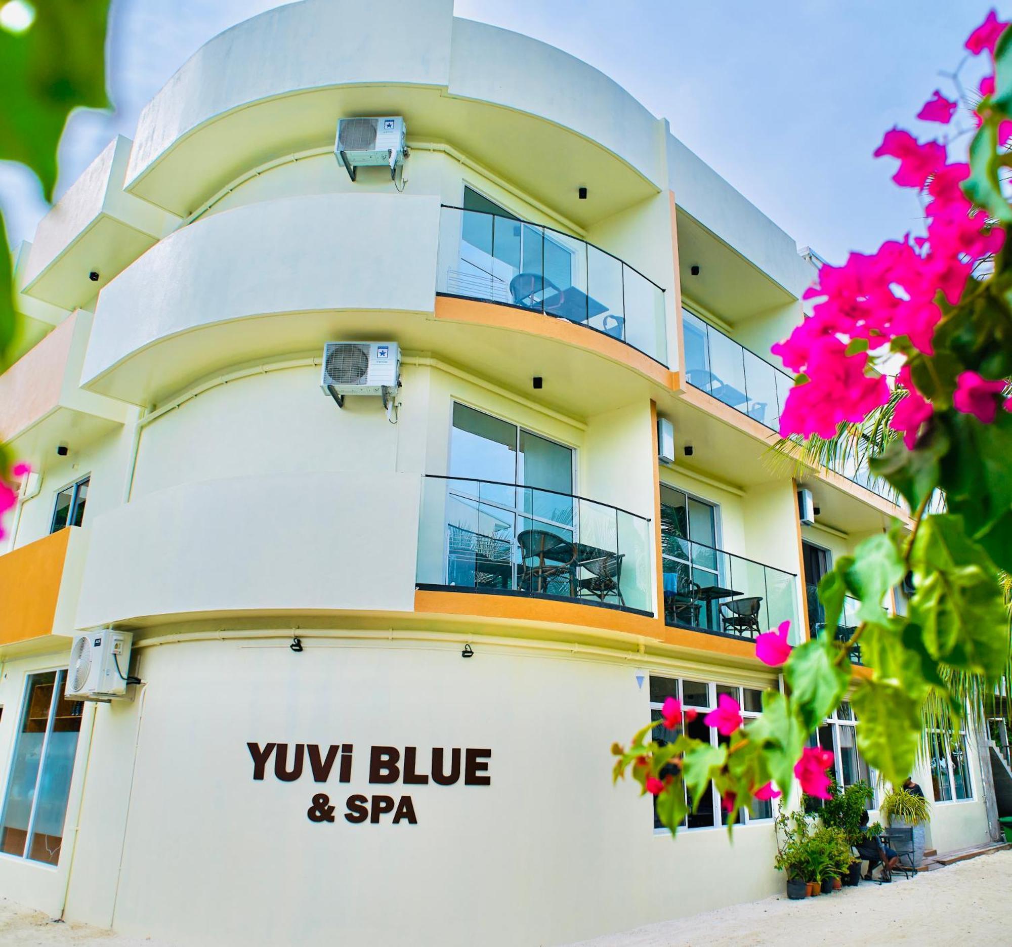 Yuvi Blue Maldives & Spa Hotel Himmafushi Exterior photo